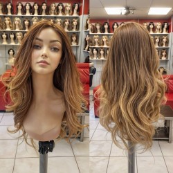 Ankarada Bayan Perukcu Gerçek Saç Tepesi İpek Taban Peruk