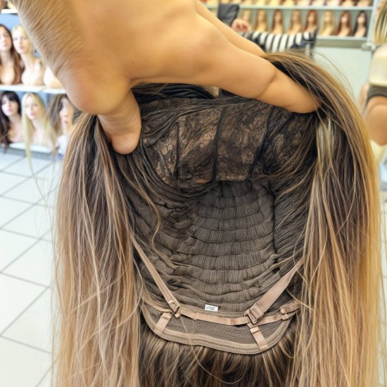 Gerçek Saç Peruk El İşçiliğiyle Doğal Peruk Tepe Kısmı Derili Kişiye Özel Peruk Ankara Peruk